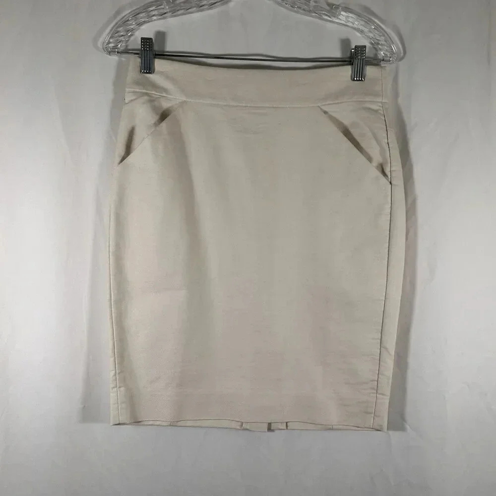 J. Crew Knee Length Skirt Women's 2 White The Pencil Skirt Zip Back 100% Cotton